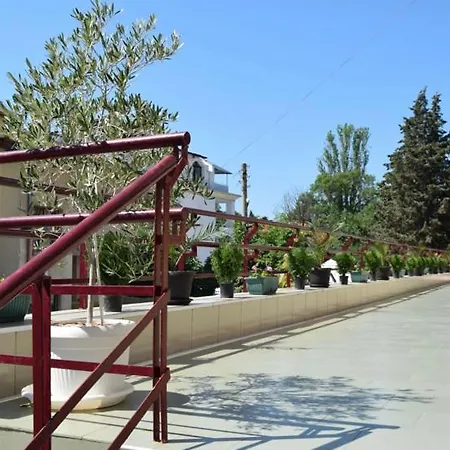 For Three Apartman Szozopol